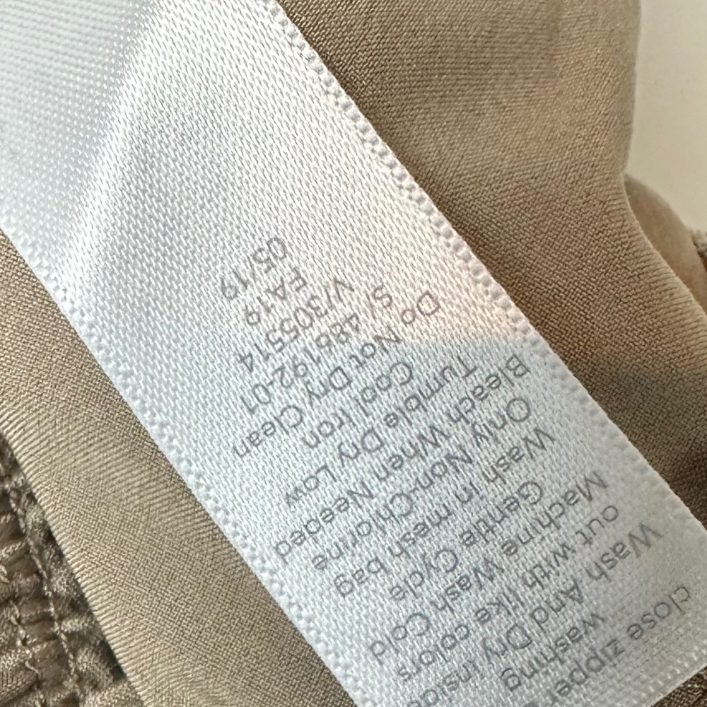 ATHLETA Camden Jogger in Brownstone Beige 6 - Picture 5 of 8